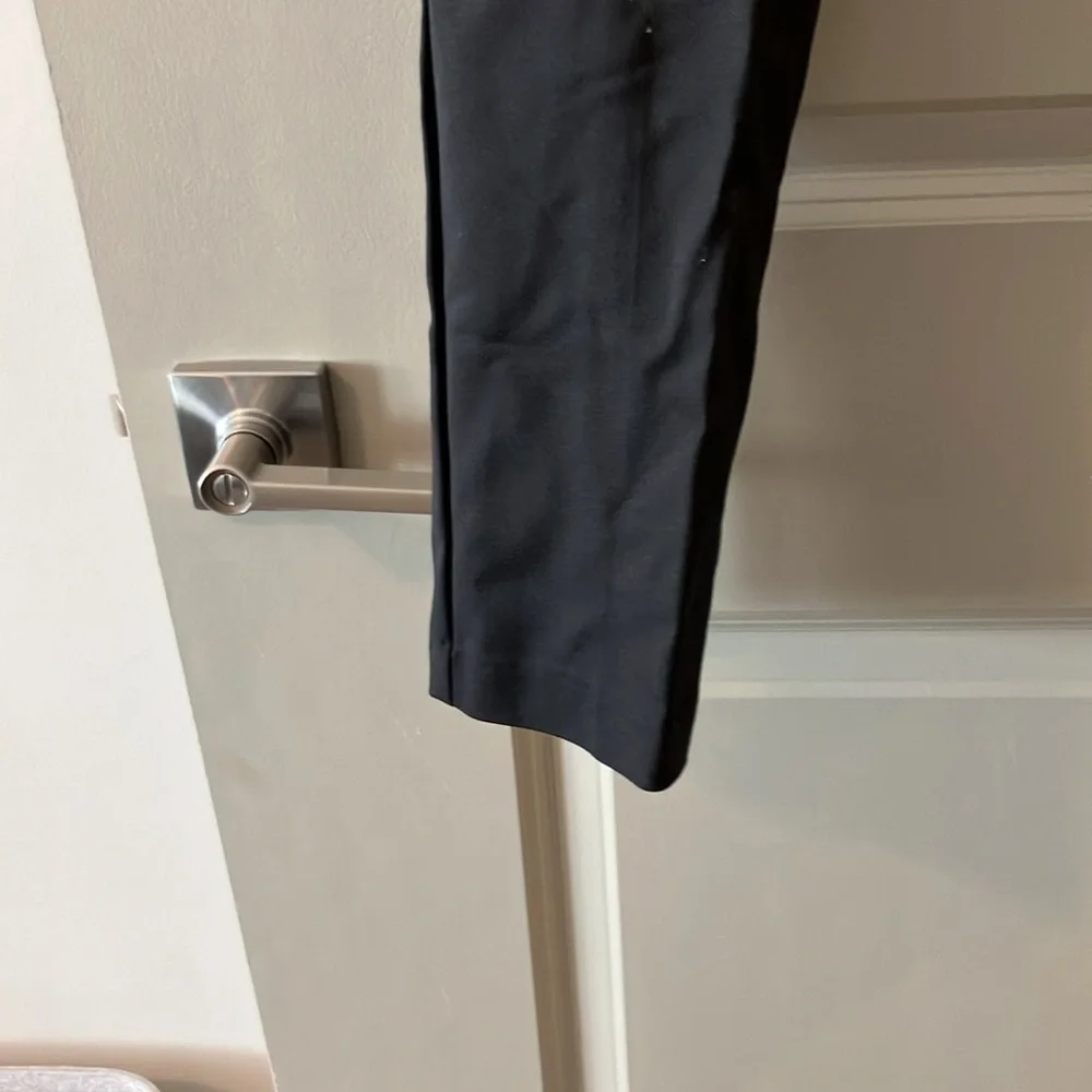 NWT Karen Millen Essential Techno Woven Trouser Black size 4 - Picture 5 of 8